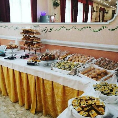 Hotel Elvira Fiuggi Εξωτερικό φωτογραφία
