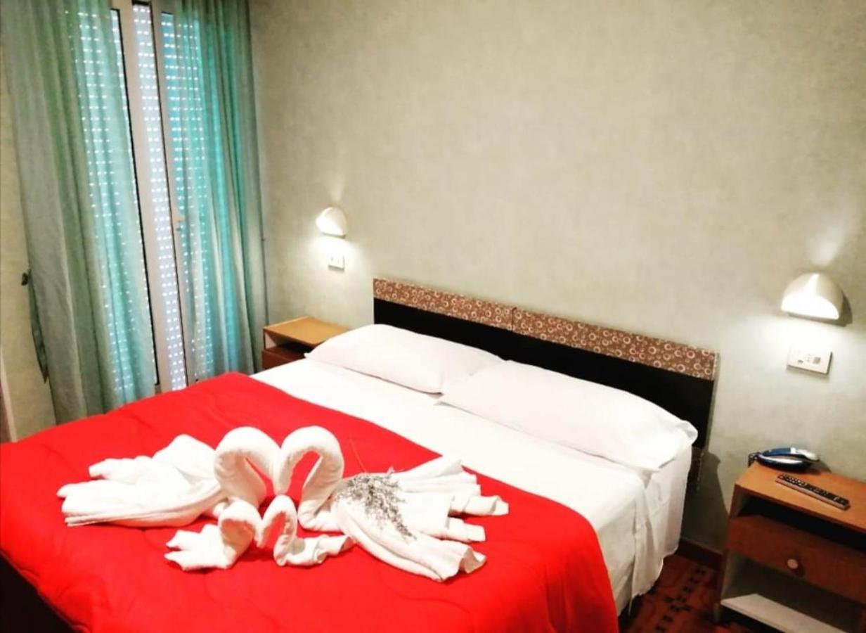 Hotel Elvira Fiuggi Εξωτερικό φωτογραφία