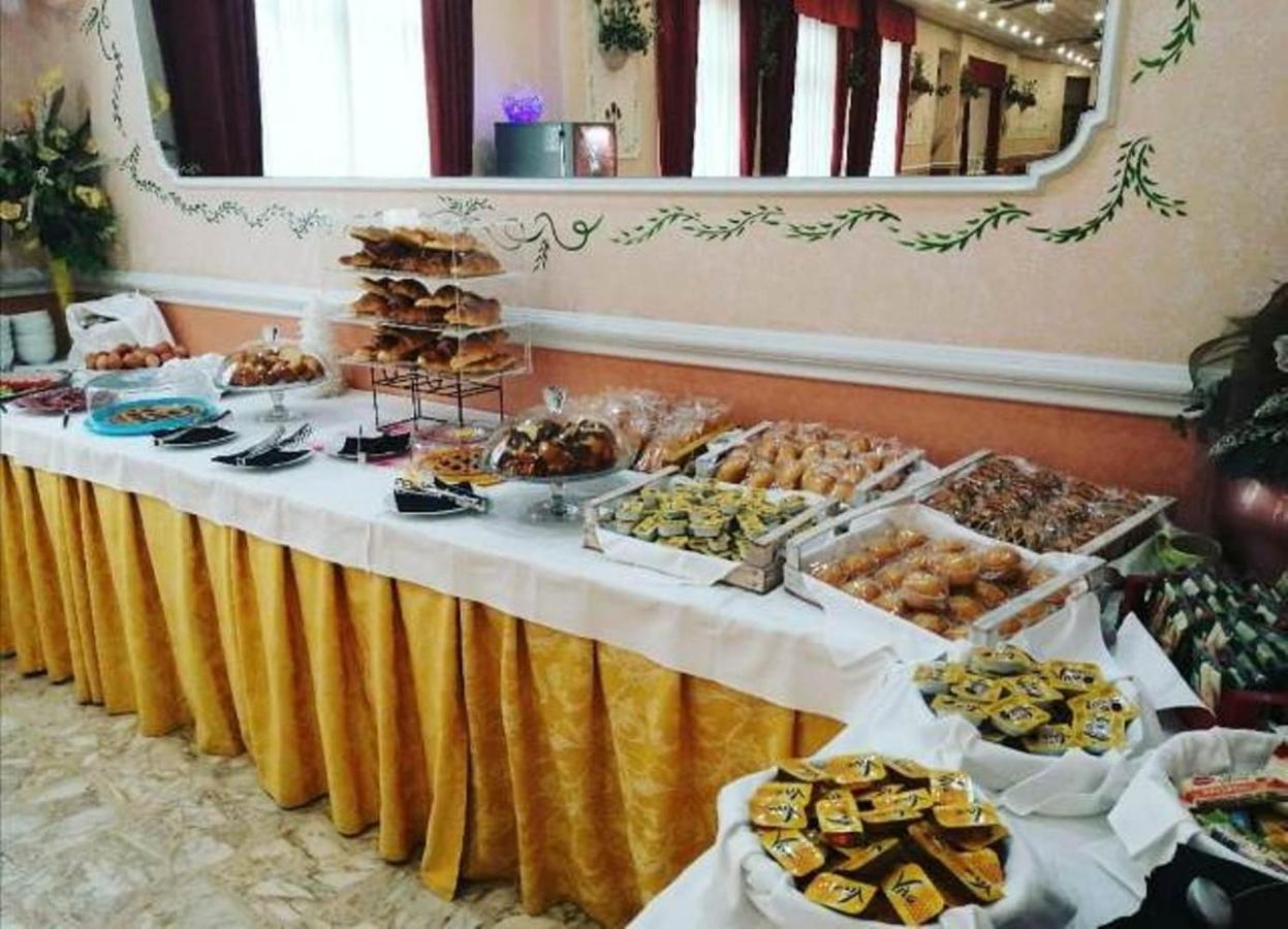 Hotel Elvira Fiuggi Εξωτερικό φωτογραφία